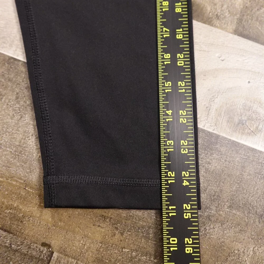 The North Face Quarter Zip 1/4 Tech Fleece Pullover Men's Large‎ Black
